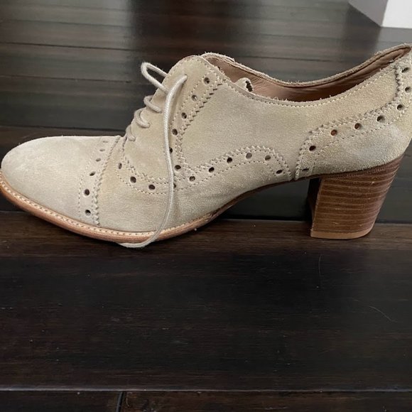 LOTTUSSE SUEDE LACE-UP Derby Oxford Brogues Beige EU 39 US 8.5 - Picture 1 of 11